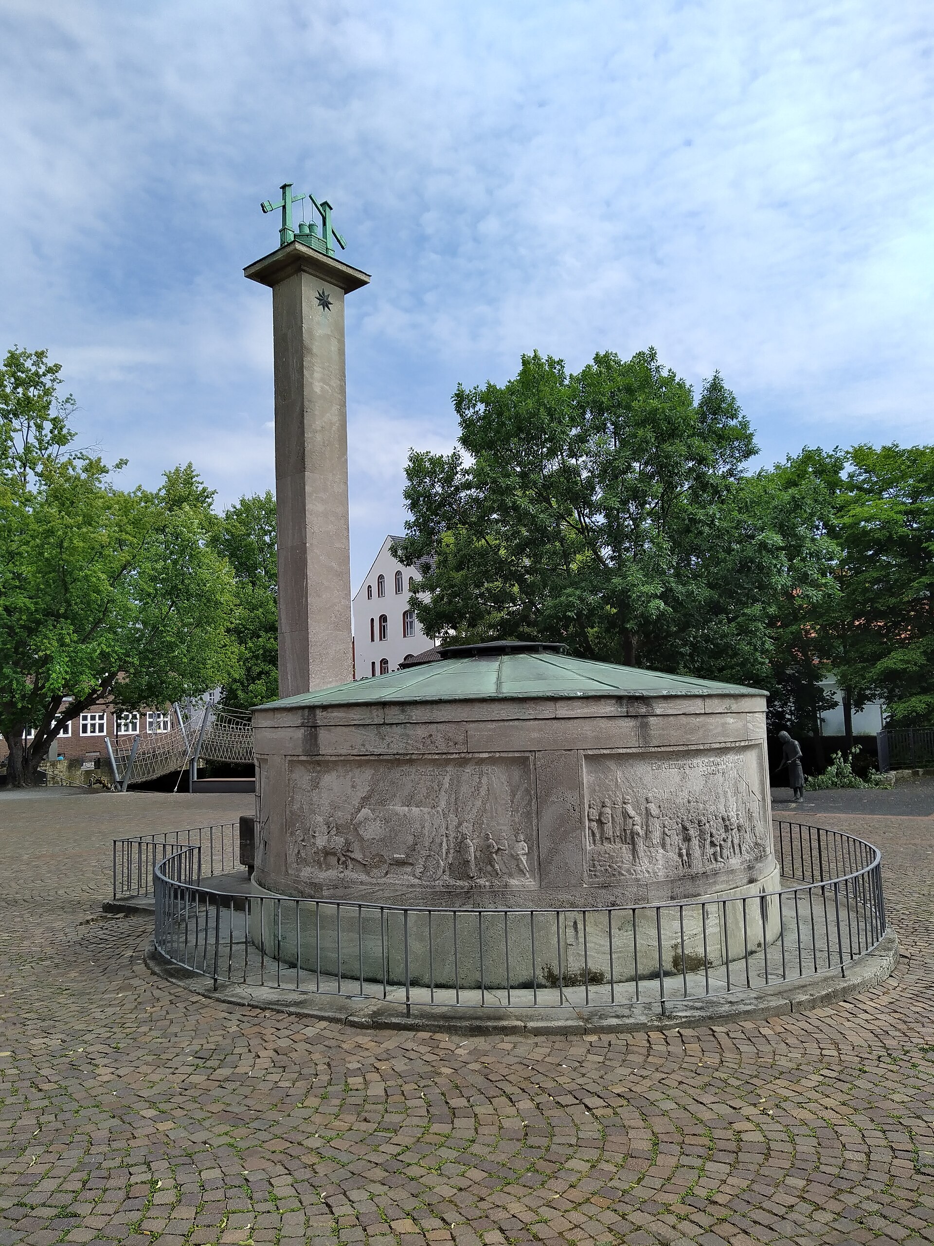 Paulinenquelle auf dem Salzhof in Bad Salzuflen