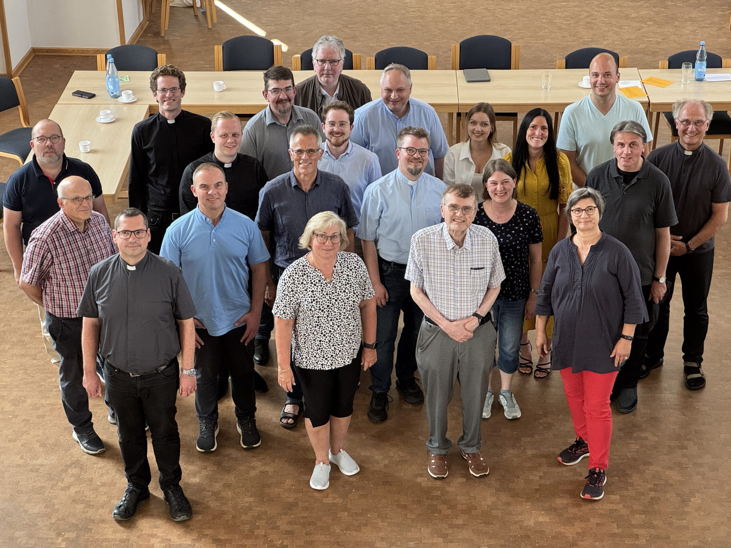Austausch der Teams aus dem Pastoralverbund Lippe-Detmold und den Pastoralen Räumen Südlippe-Pyrmont und Lippe-West im Klostersaal Lügde