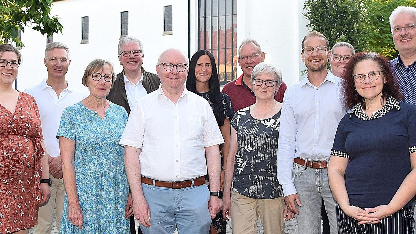 Die Projektgruppe und das Beraterteam für den Pastoralen Raum Lippe-West